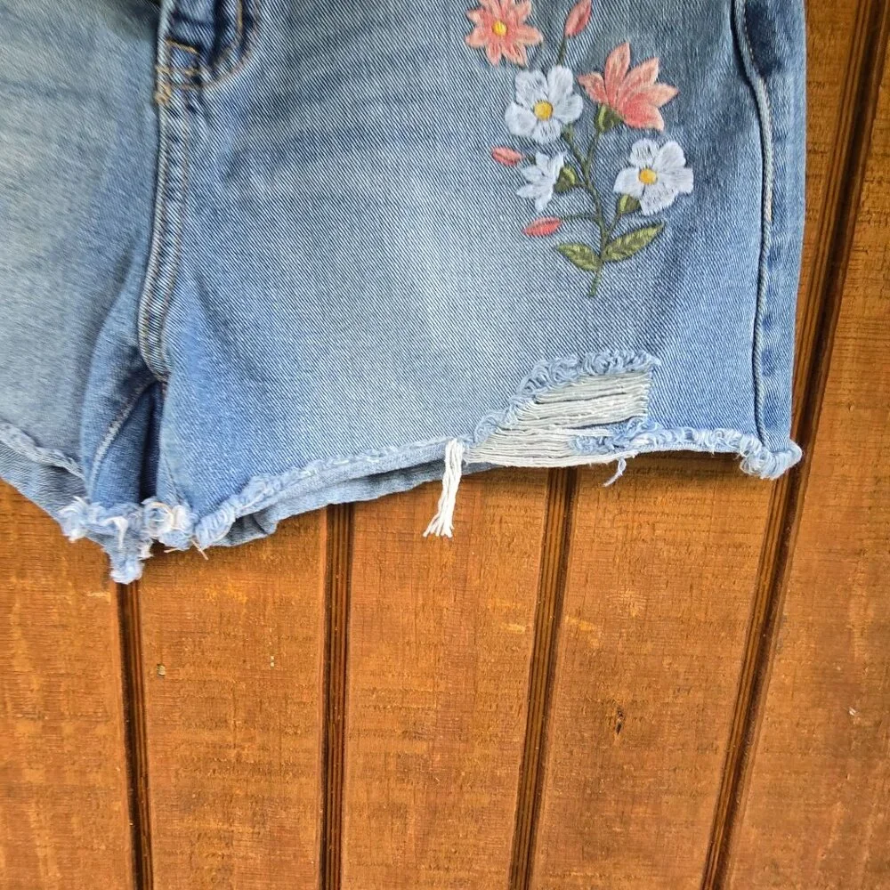 Time and Tru these shorts